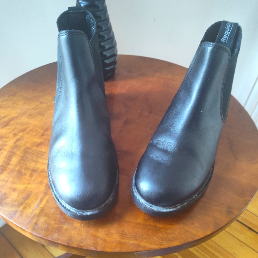 Requisite jodhpur riding boots in black